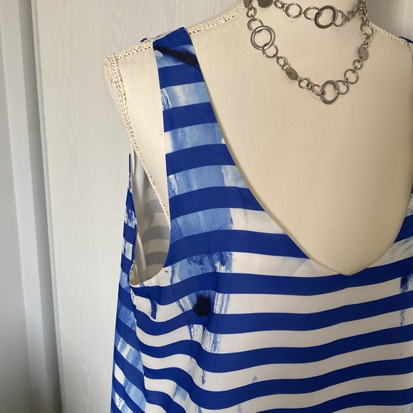 Striped Crepe Blouse - Picture 2 of 5